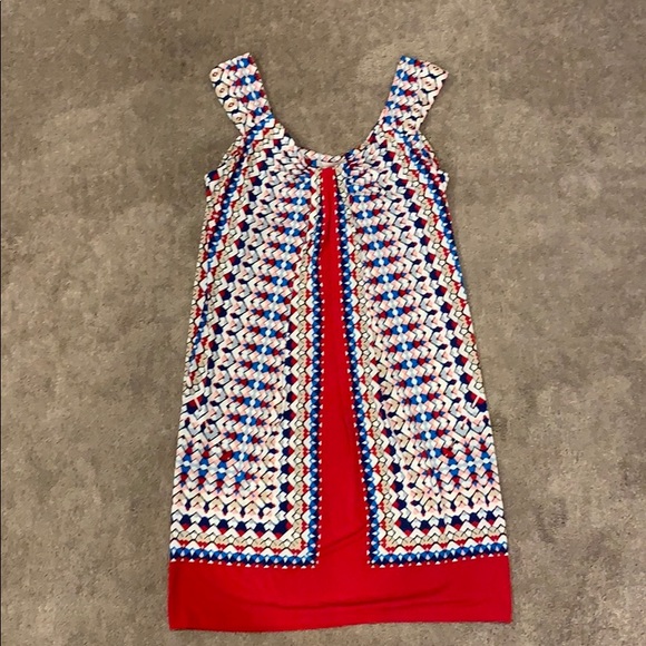 Sleeveless Shift Dress - Picture 1 of 3